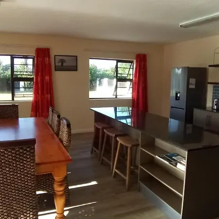 Whole House! Sleeps 6 With Solar Power And Pool Villa St Francis Bay Exterior photo