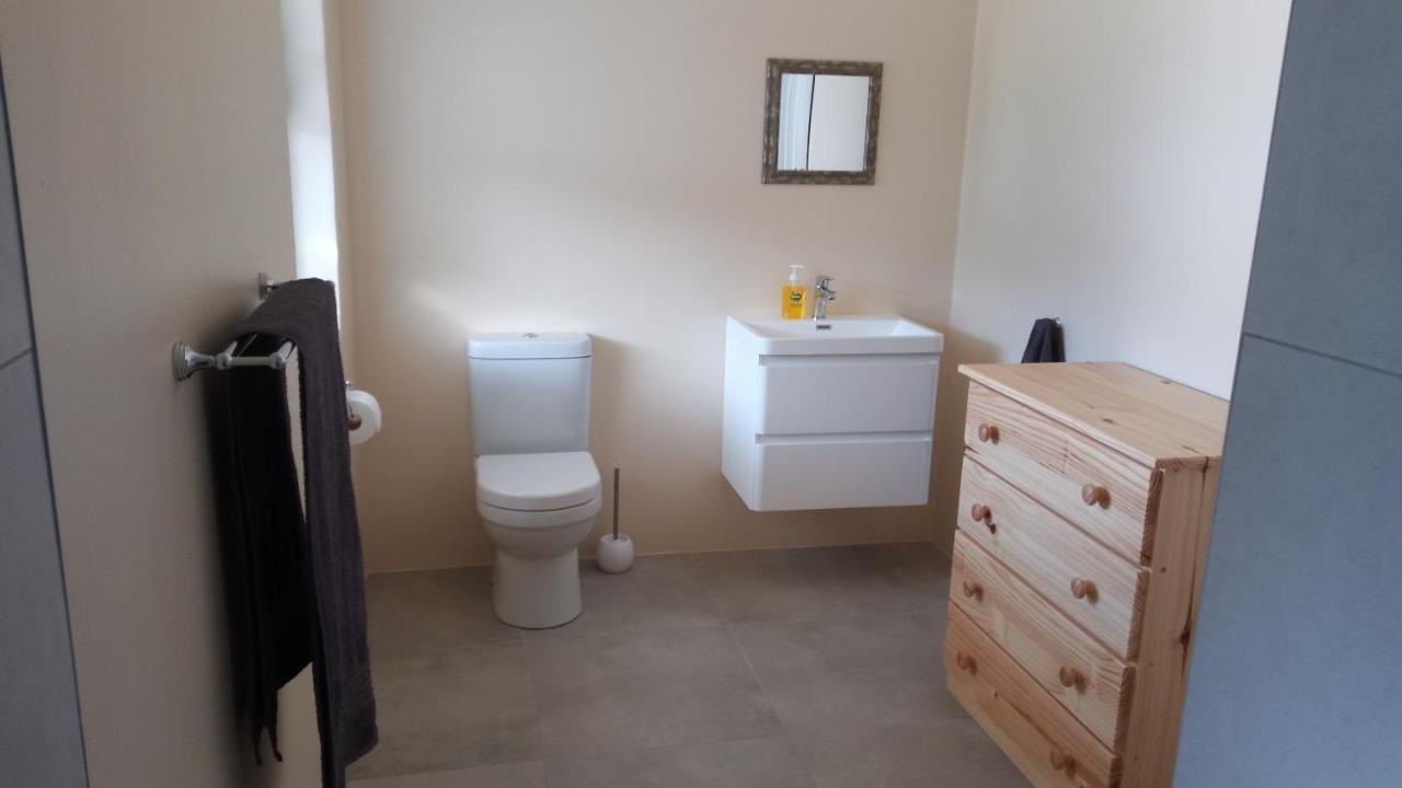 Whole House! Sleeps 6 With Solar Power And Pool * St Francis Bay